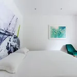 NICE PORT Villa Apt, 3ch, entrée privée,wifi calme