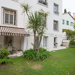 NICE PORT Villa Apt, 3ch, entrée privée,wifi calme